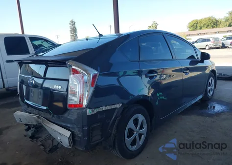 2015 Toyota Prius Two from USA, damaged, VIN JTDKN3DU5F0476715